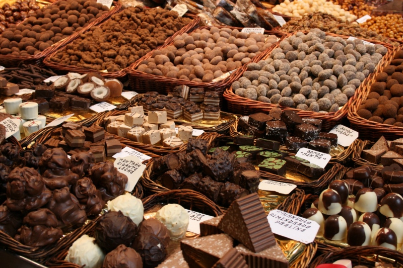 ecommerce-VENANSON-min_chocolates_chocolate_nibble_sweetness_fine_chocolates_gourmet_candy_brand-752083